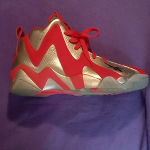 Shawn Kemp kamikaze  reebok shord